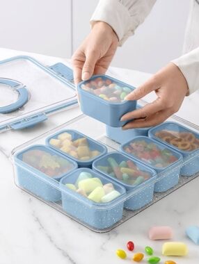 New Target Snack/ Food Storage Container